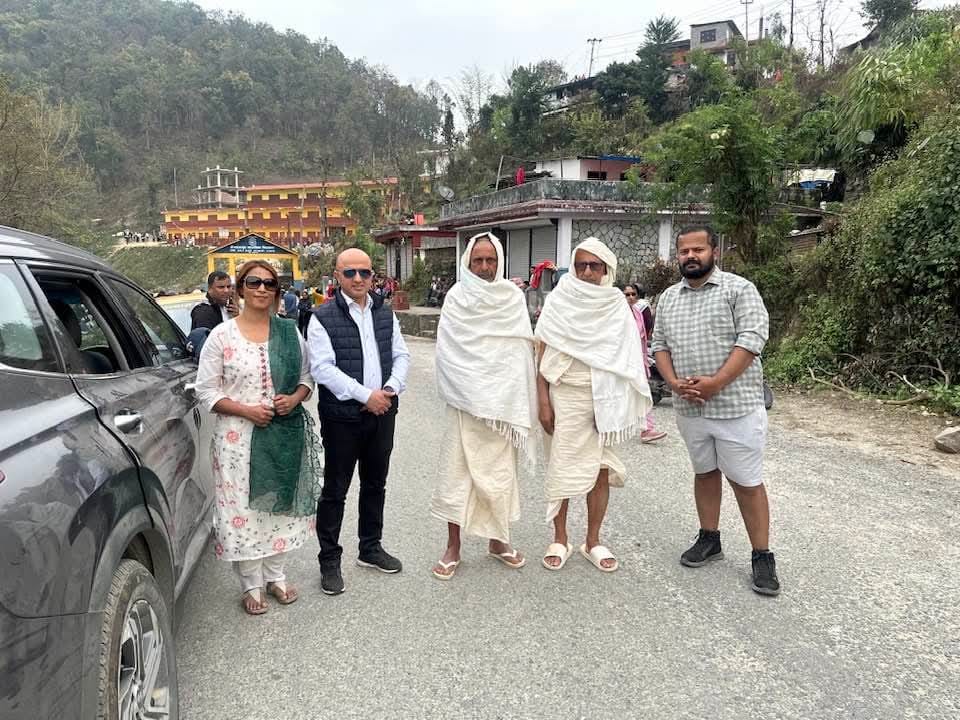 पर्वतमा किर्यापुत्रीद्धारा मतदान सम्पन्न